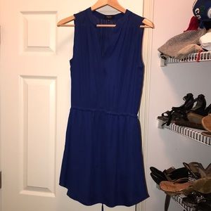 EUC 💗 Aritzia Babaton blue sleeveless dress Small